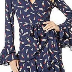 Bebe Denise novelty ruffle wrap dress navy lipstick print bell sleeve size 0